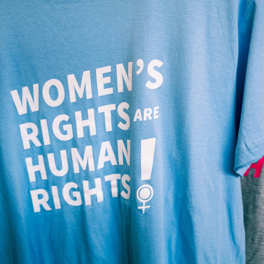 Women's rights are human rights t-shirt blå - Image 3