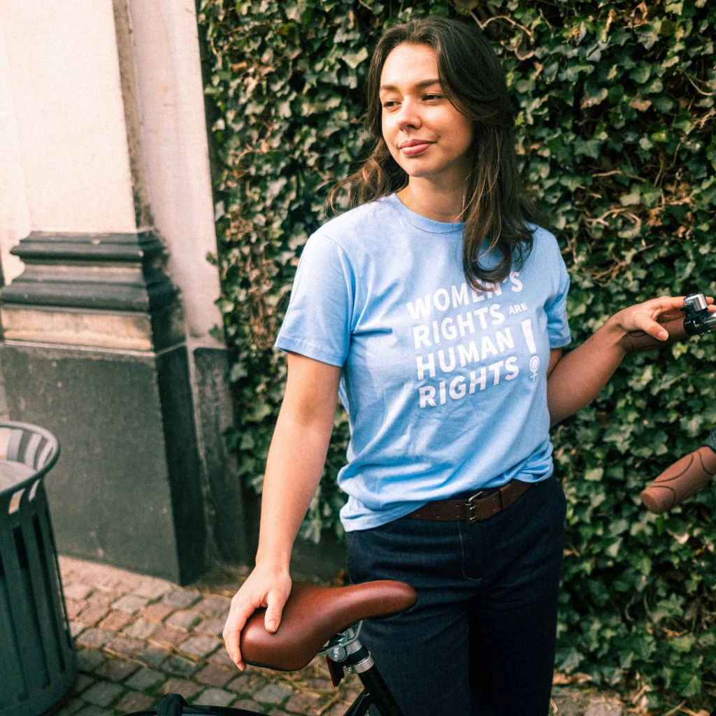 Women's rights are human rights t-shirt blå - Image 6